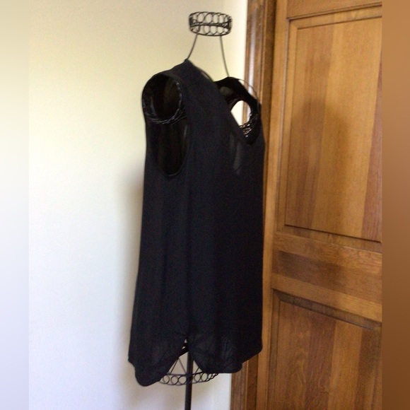 Theory black silk top, SP - Picture 3 of 6